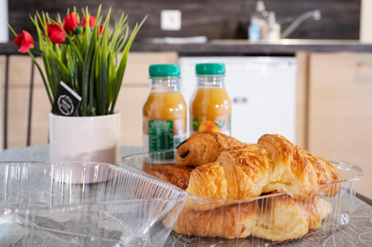 La Petite Maison Appartement 1 Avoine 외부 사진